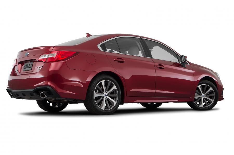  Subaru Legacy 3.6R 2017 года  (NA) (фото 8 из 13)
